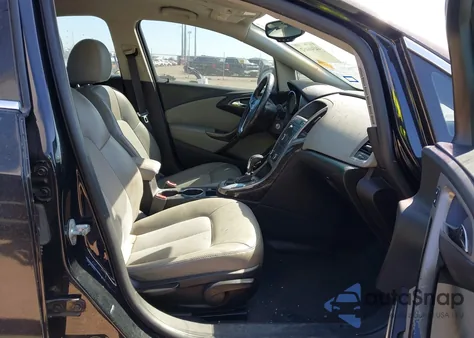 2014 Buick Verano Convenience Group z USA, uszkodzony, nr VIN 1G4PR5SK2E4214676